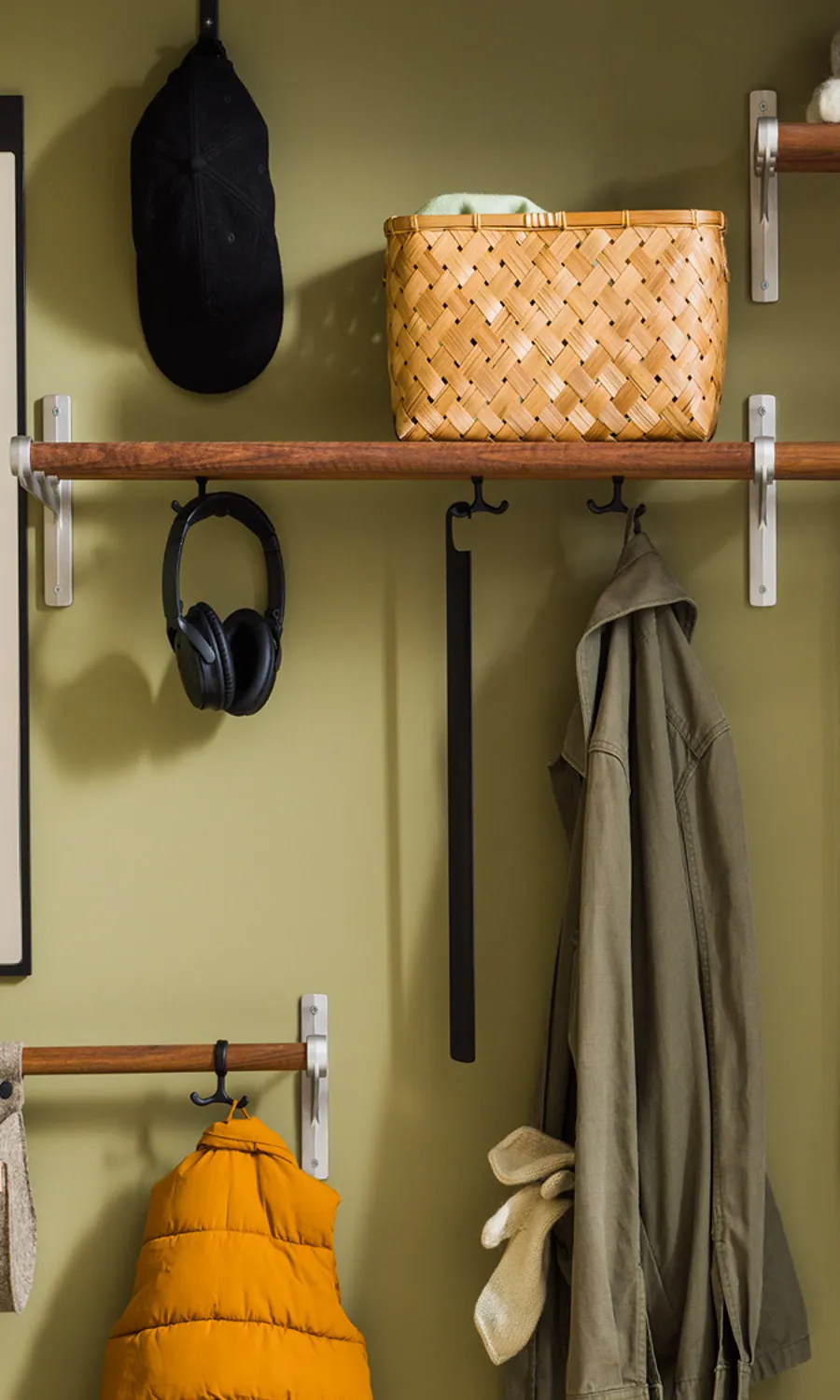 Essem hallway products built into a wardrobe giving an exclusive feeling